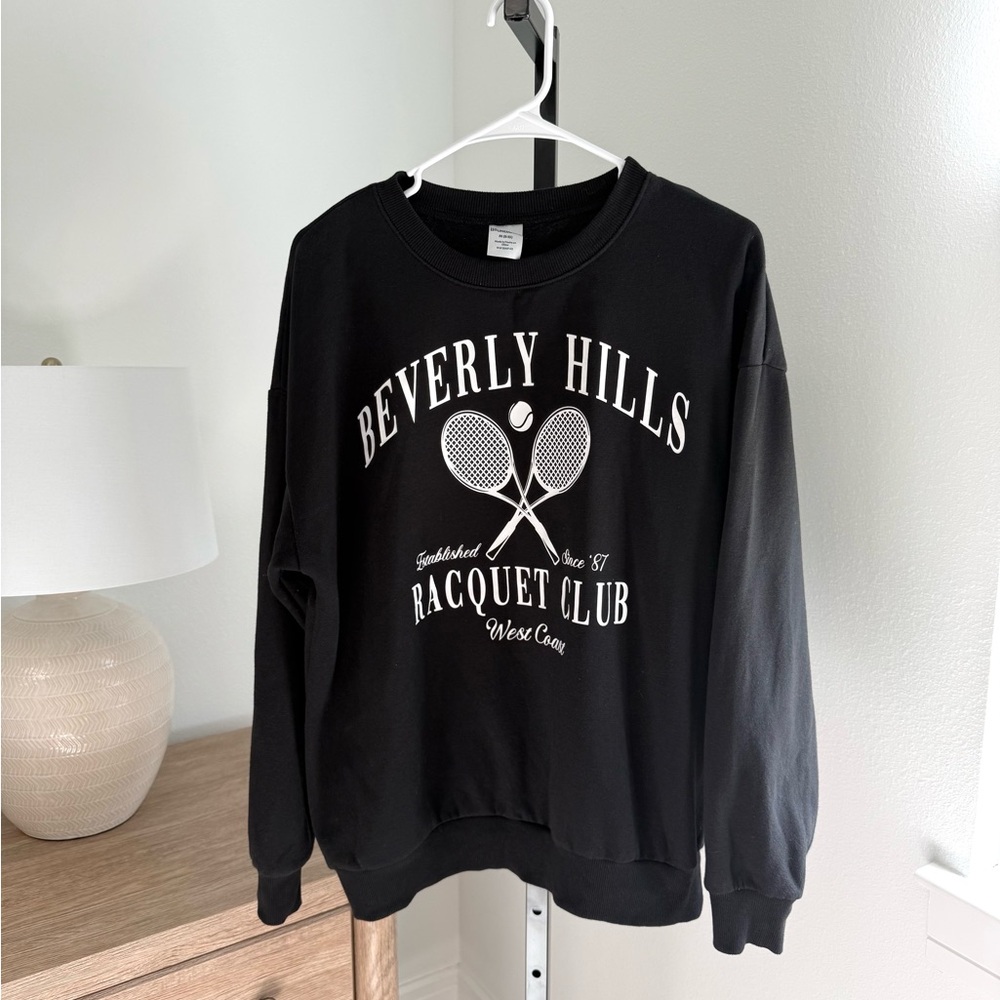 No Boundaries Black Crew Neck Size M